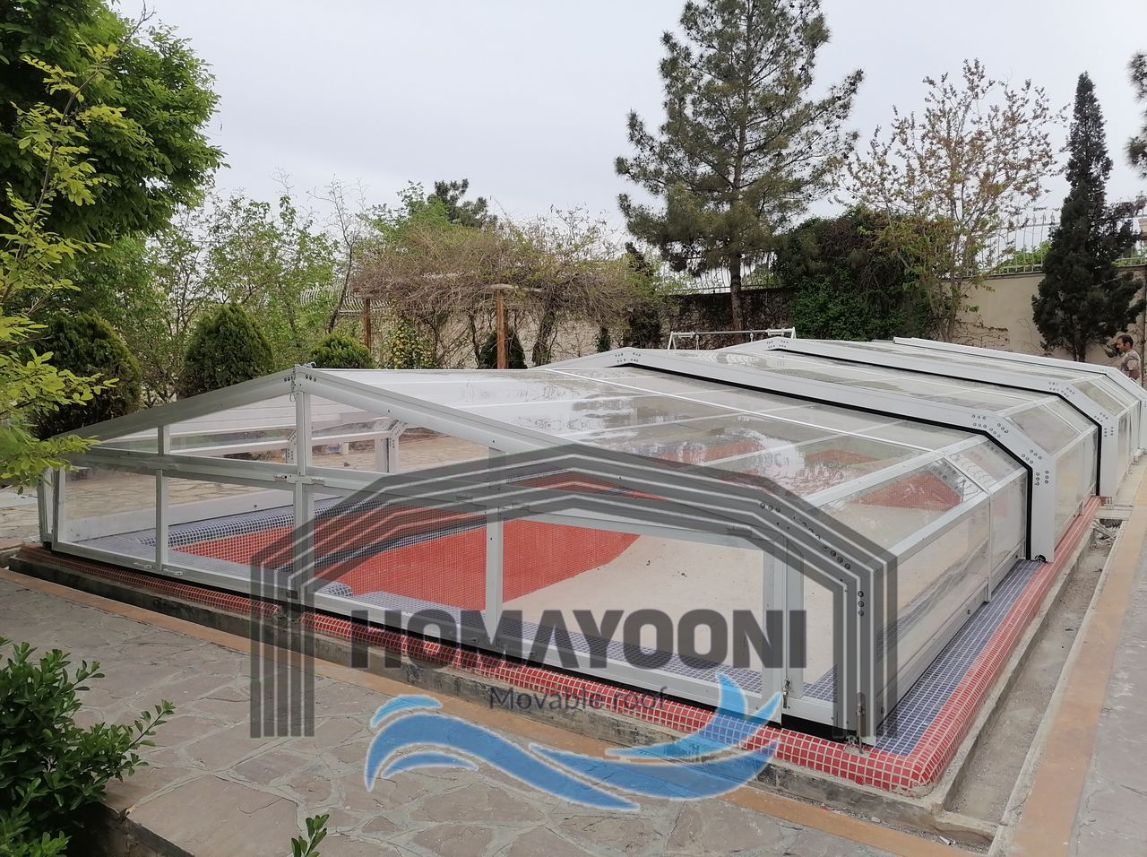 سقف متحرک استخر در رشت